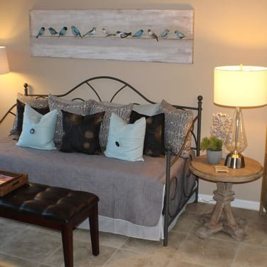 Guest daybed